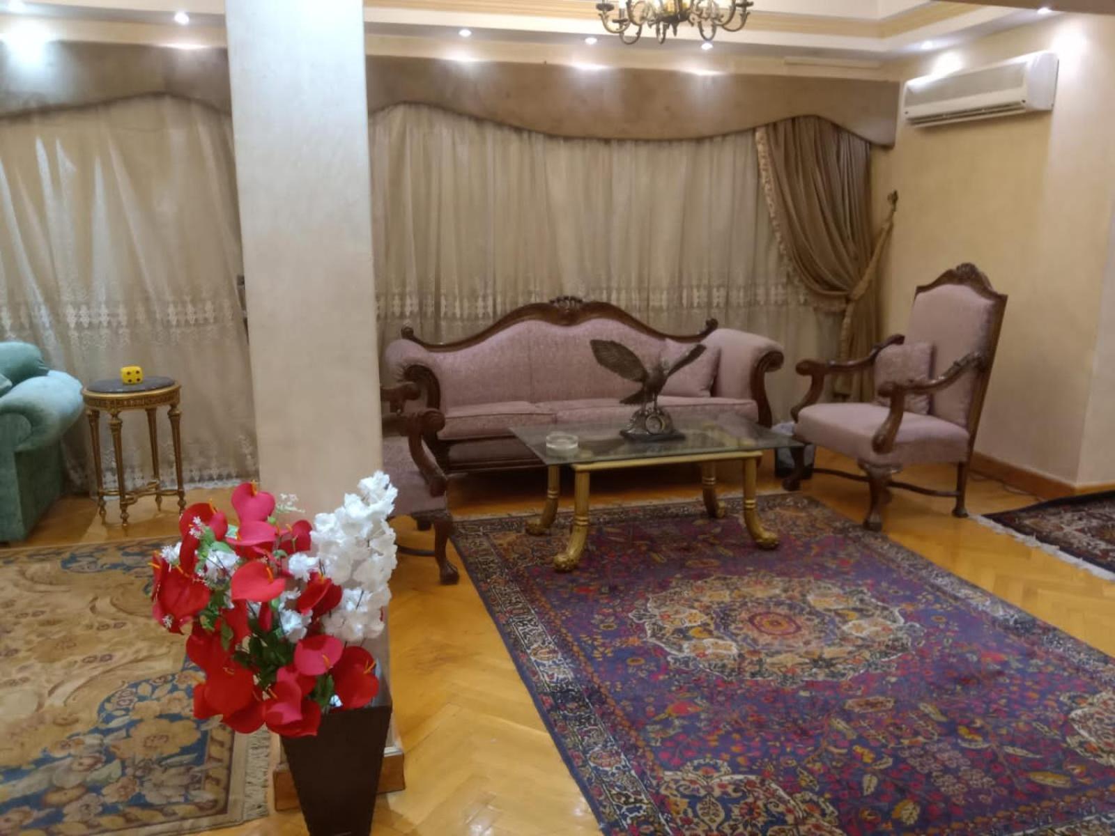 Apartment في المهندسين - اطلالة كاملة على نادي الزمالك *