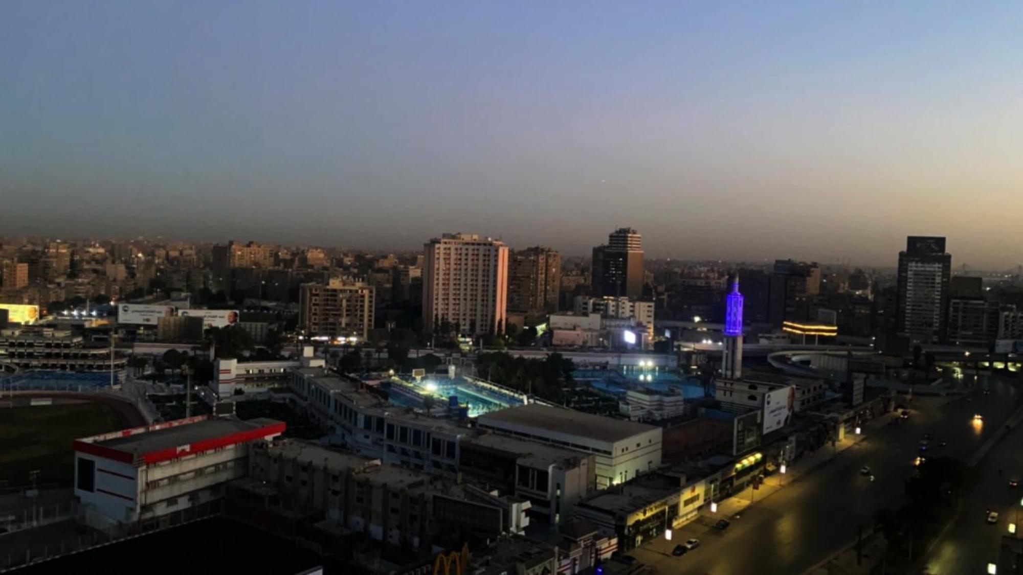 في المهندسين - اطلالة كاملة على نادي الزمالك Apartment